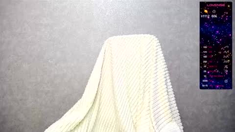 moanakoa online show from January 6, 4:44 pm