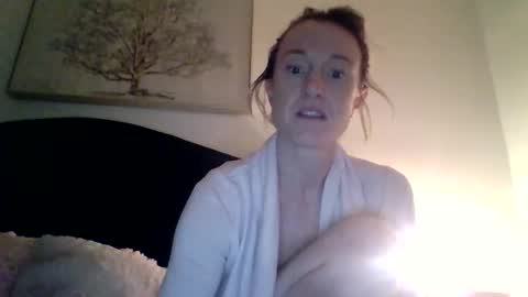 mockingbirds91 online show from April 2, 2:20 am