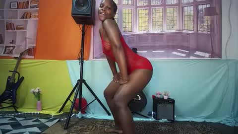 moghelslay online show from February 22, 8:10 pm