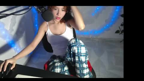 moka_soul online show from June 17, 11:00 am