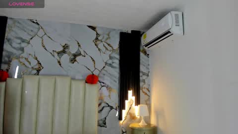 Hey Guys  Im Mollie online show from October 23, 12:22 pm