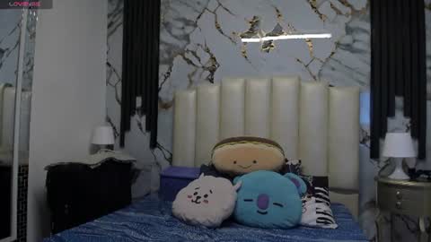 Hey Guys  Im Mollie online show from July 6, 12:21 pm