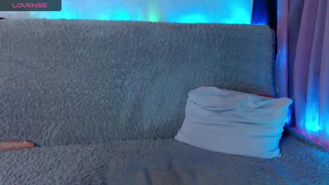 Molly1sex online show from December 15, 5:56 am