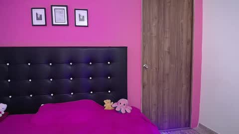 molly_curvyhot online show from February 8, 5:27 pm