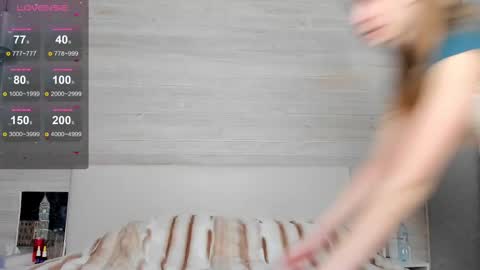 Molly Hunt online show from February 25, 2:58 am