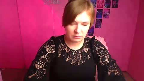Snapshot of molly_mis chatting on October 19, 11:56 am Molly online show from October 19, 11:56 am