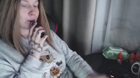 I have new photos come and see with love Molly online show from November 19, 2:17 pm