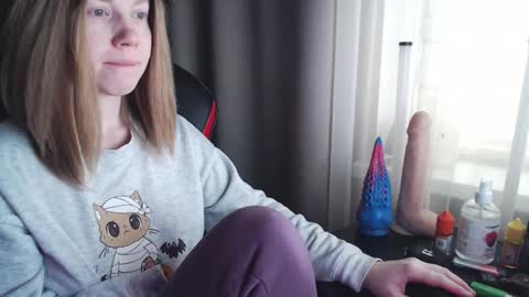 I have new photos come and see with love Molly online show from March 10, 6:38 am