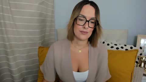 MollyCrazy online show from July 10, 5:30 am