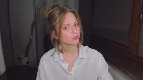 Snapshot of mollydangerous chatting on October 14, 5:59 pm Taisha online show from October 14, 5:59 pm