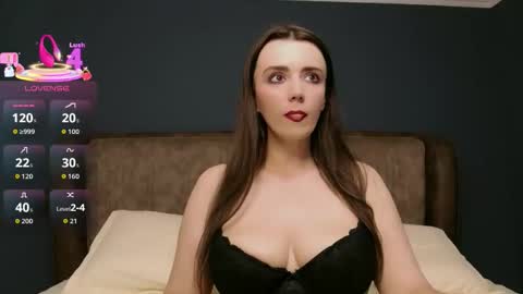 Molly online show from June 6, 11:38 am