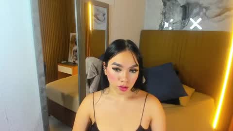 MOLLY online show from June 20, 7:17 pm