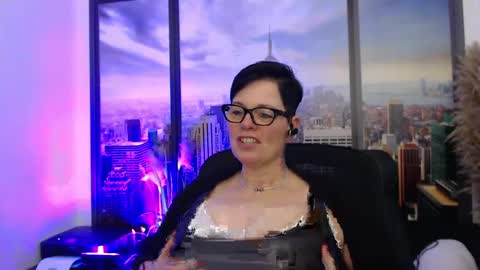 Snapshot of mollysun chatting on February 13, 6:16 pm MollySun Nina Randmann online show from February 13, 6:16 pm