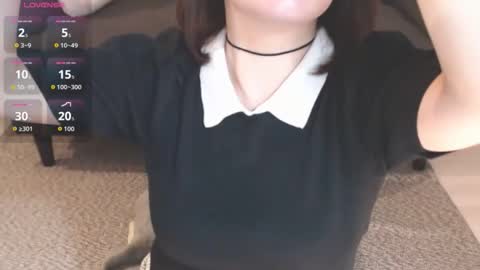 Momo online show from May 13, 9:04 am