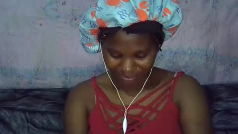 momsdoll online show from May 2, 1:36 pm