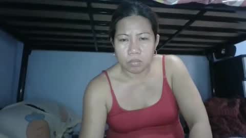 Snapshot of mona_sky chatting on October 23, 12:05 am mona_sky online show from October 23, 12:05 am