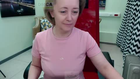Mona online show from May 1, 10:18 am