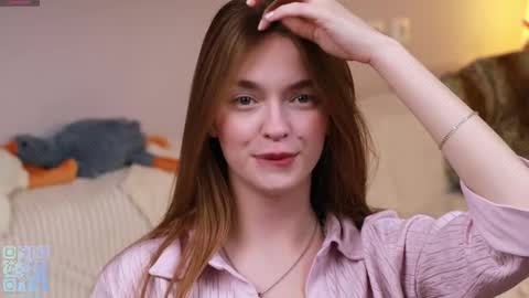 Mona online show from October 2, 7:19 pm