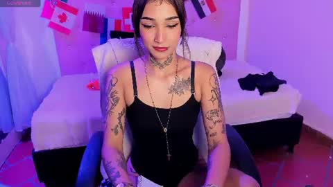 Monica online show from June 25, 9:49 pm