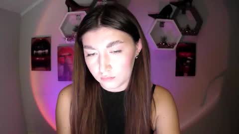 sweet girl and shine body online show from September 23, 12:36 pm