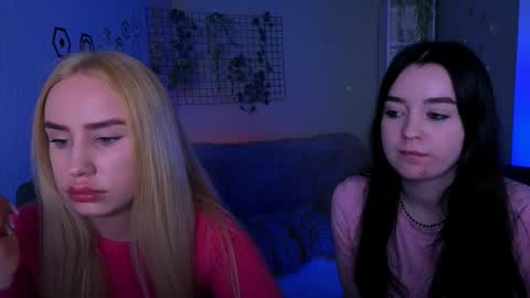 Monica online show from March 15, 8:22 pm