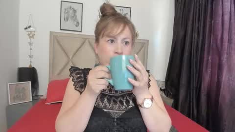 Mony online show from December 5, 12:39 pm