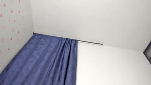 monicawalker2 online show from November 14, 5:40 am