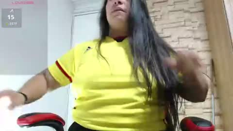 monickhotpri online show from June 18, 6:26 am