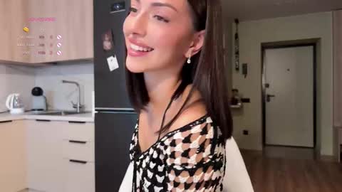 Monika online show from February 5, 5:10 am