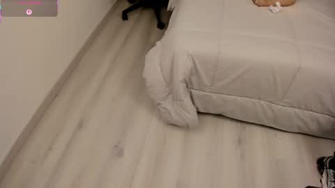 Monique  online show from May 16, 12:35 am