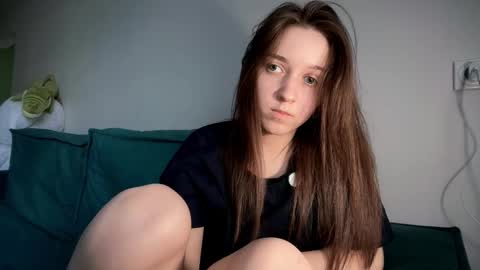 Mary online show from February 25, 9:08 am