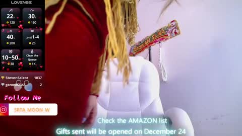 Snapshot of moon_water__ chatting on December 13, 1:22 pm Moon Water online show from December 13, 1:22 pm