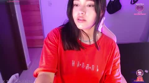 Snapshot of moonbella_bell chatting on September 26, 6:11 am bell online show from September 26, 6:11 am