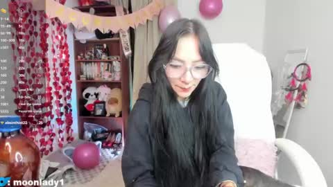 MOON  online show from June 27, 3:18 am