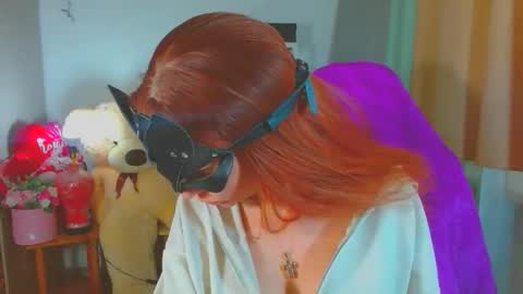 Tina online show from February 3, 9:14 am