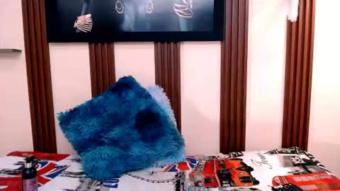 alexia online show from July 30, 7:04 pm