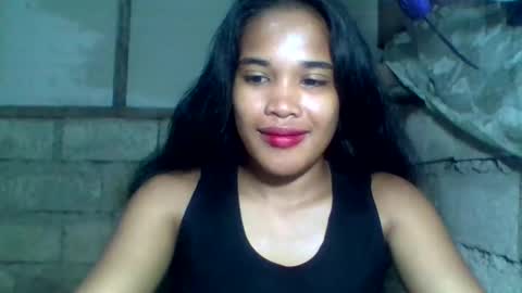 morenagirlpinay18 online show from April 2, 9:40 am