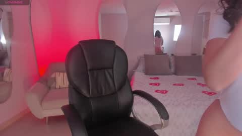 Morgan Hicks online show from February 14, 12:57 pm