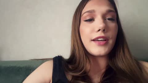 Nina online show from July 3, 11:38 am