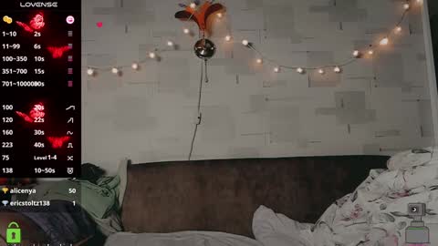 Lisa 3 online show from December 18, 6:53 am