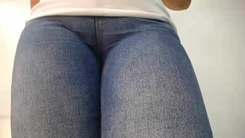 Snapshot of moxa_hot chatting on March 6, 1:35 pm moxa hot online show from March 6, 1:35 pm