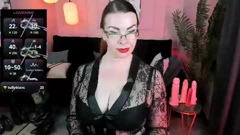 Ingrid online show from July 18, 9:01 am