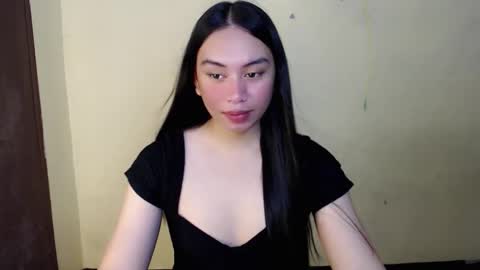 Bella online show from May 25, 3:27 am