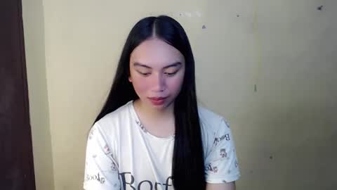 Bella online show from May 24, 1:04 am