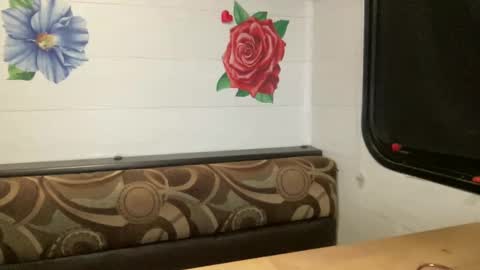 ms_cougarcrush online show from November 11, 1:23 am