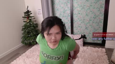 R o r i  SnapChat heyroriv2 wednesday - sunday Noon oclock mountain - 5pm mountain online show from February 2, 5:10 am