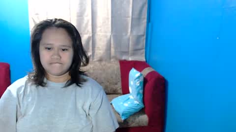 Nathalie online show from February 6, 2:26 pm