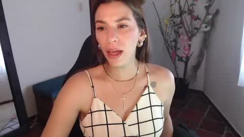 Sofia online show from August 1, 5:04 pm