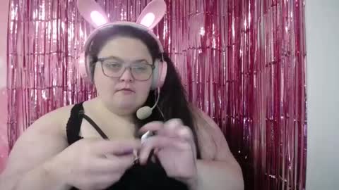 Snapshot of mscamirose15 chatting on October 10, 6:46 pm Ms. Cami Rose online show from October 10, 6:46 pm