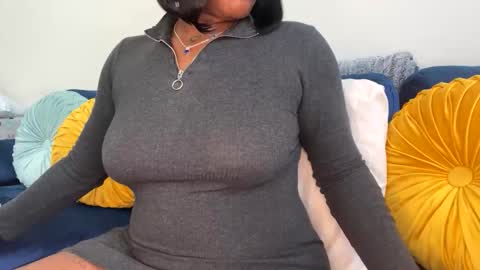 Ms. LOYALTY  online show from March 19, 8:24 pm